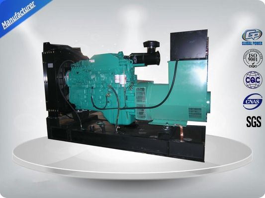 800Kw/1000KvaはCummins Engine 1200Lの燃料タンク容量のタイプ ディーゼル発電機を開けます サプライヤー
